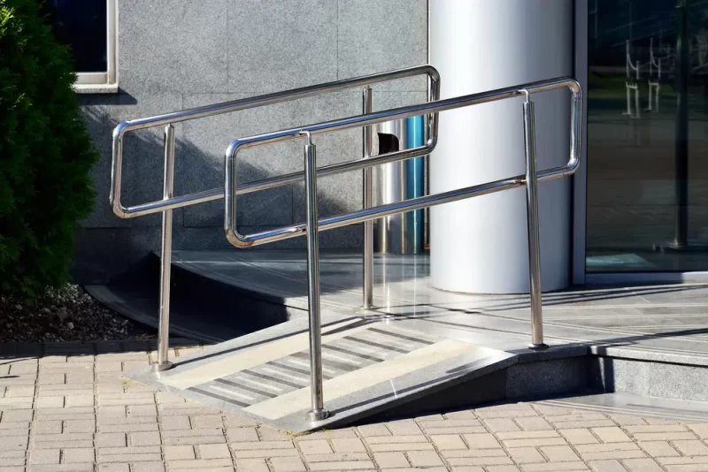 ADA compliant ramp entry